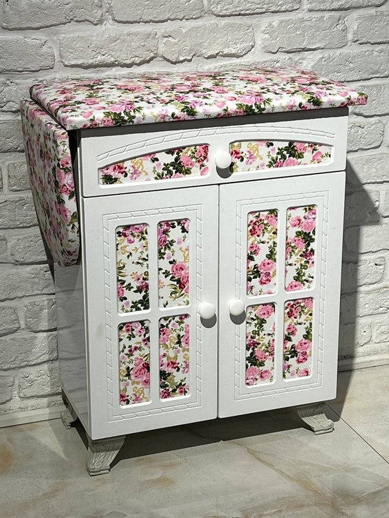 میز اتو گل دار وکیوم سفید تک کشو